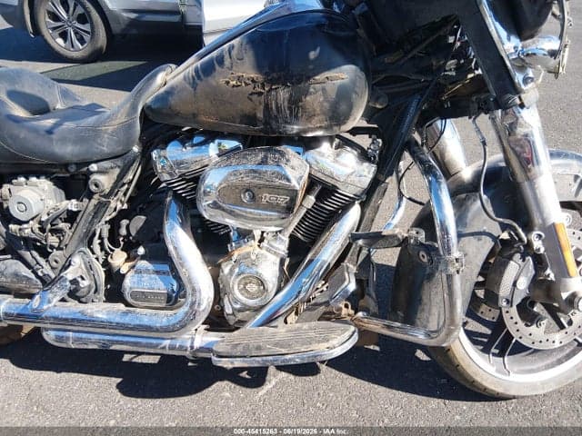 2017 HARLEY-DAVIDSON FLHXS STREET GLIDE SPECIAL 8