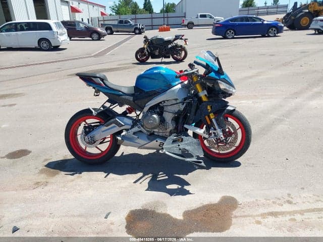 2026 APRILIA RS 660 12
