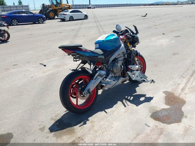 2026 APRILIA RS 660 4