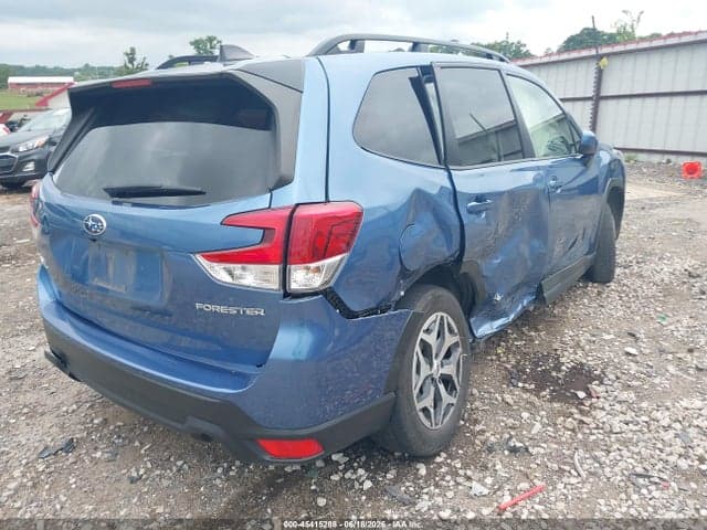 2024 SUBARU FORESTER PREMIUM 4