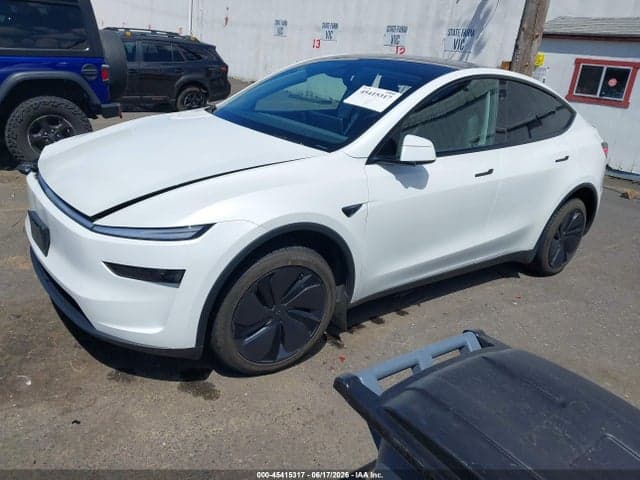 2026 TESLA MODEL Y 3