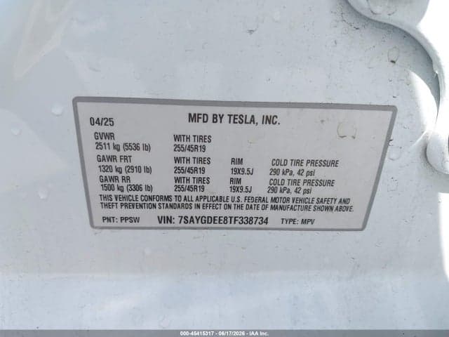 2026 TESLA MODEL Y 10