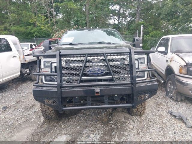 2020 FORD F-250 LARIAT 12