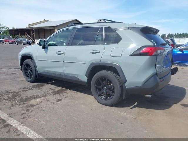 2019 TOYOTA RAV4 XLE PREMIUM 3