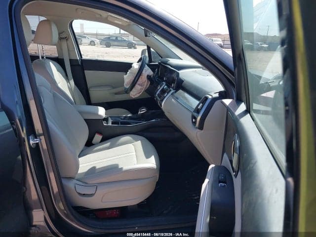 2023 KIA SORENTO S 5