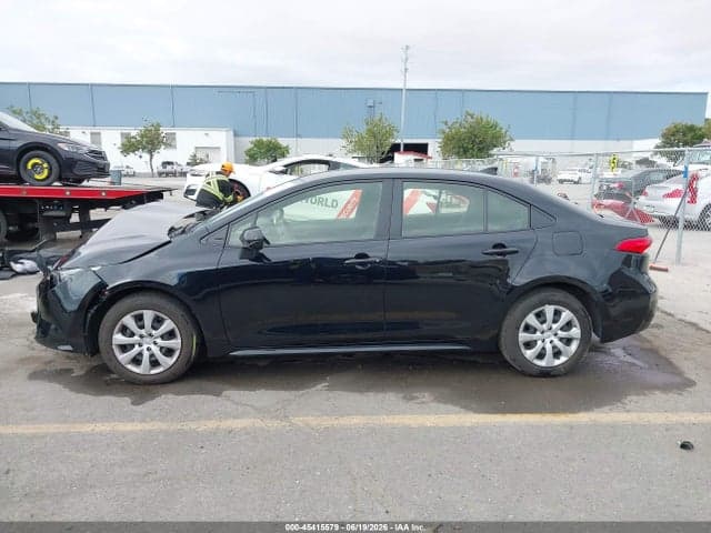 2026 TOYOTA COROLLA LE 15