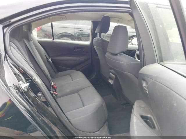 2026 TOYOTA COROLLA LE 8
