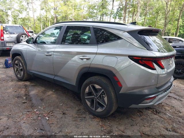 2025 HYUNDAI TUCSON SEL 3