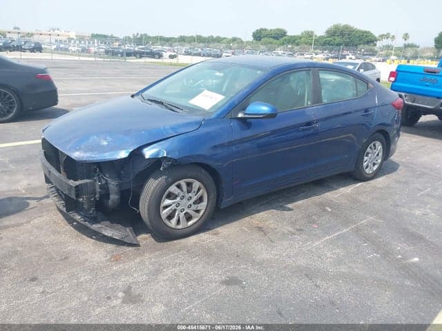 2018 HYUNDAI ELANTRA SE 2