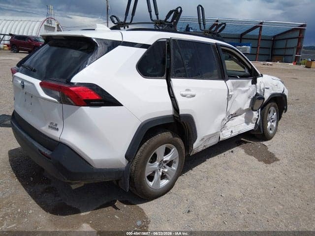 2020 TOYOTA RAV4 HYBRID XLE 4