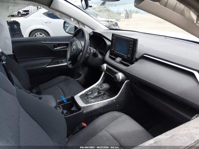 2020 TOYOTA RAV4 HYBRID XLE 5