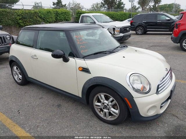 2013 MINI HARDTOP COOPER