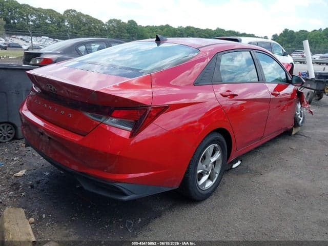 2021 HYUNDAI ELANTRA SE 4