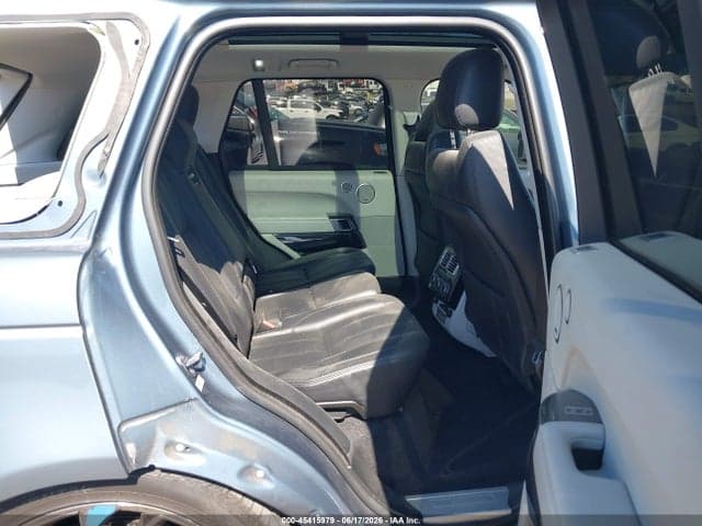 2017 LAND ROVER RANGE ROVER 8
