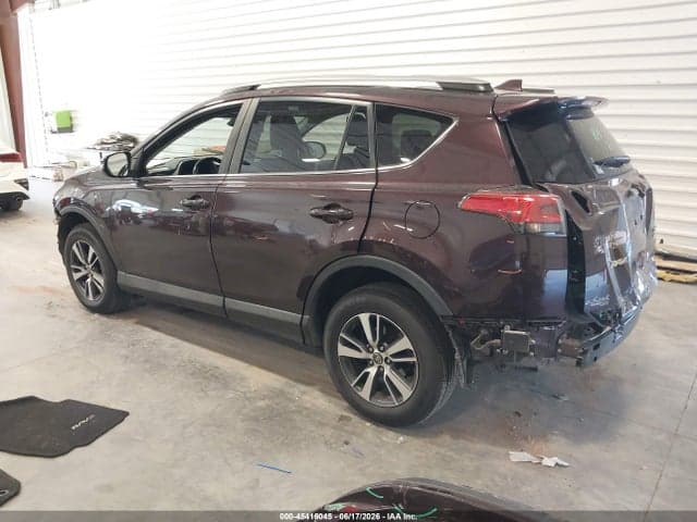 2018 TOYOTA RAV4 XLE 3