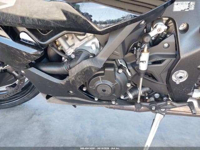 2026 BMW S 1000 RR 9
