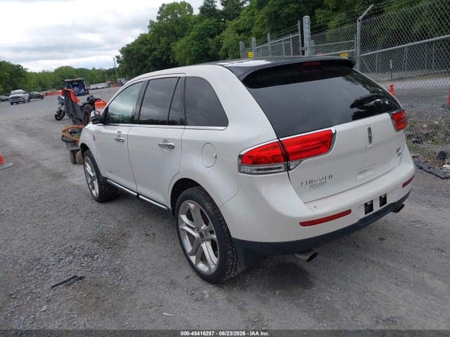 2014 LINCOLN MKX 3