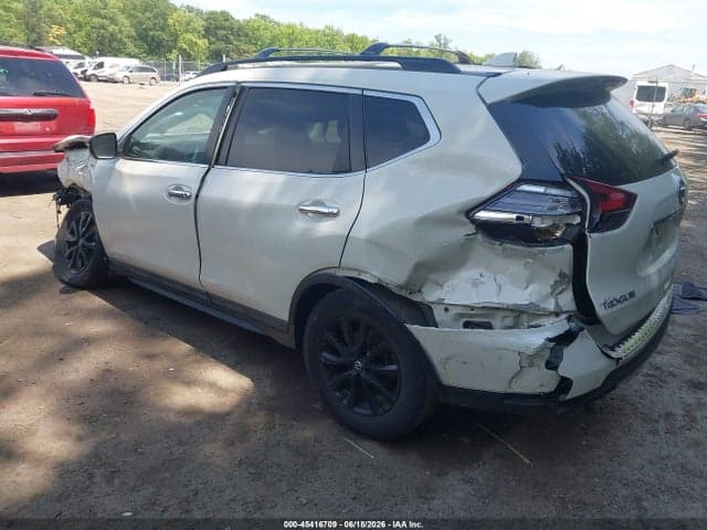 2017 NISSAN ROGUE SV 3