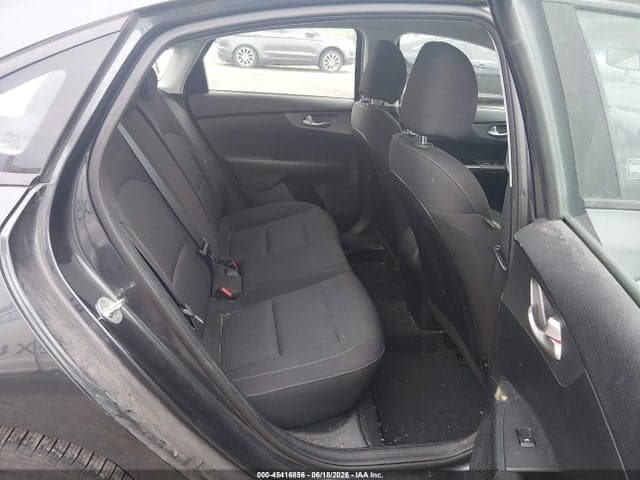 2019 KIA FORTE LXS 8