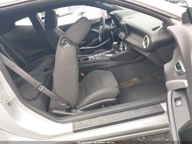 2017 CHEVROLET CAMARO 1LT 9