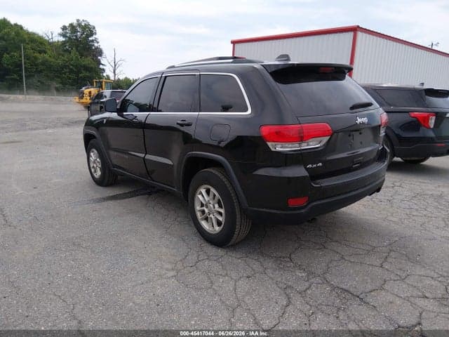 2019 JEEP GRAND CHEROKEE LAREDO E 4X4 3