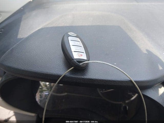 2020 NISSAN VERSA SV XTRONIC CVT 11