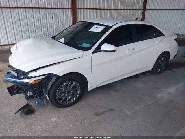 2024 HYUNDAI ELANTRA SEL 2