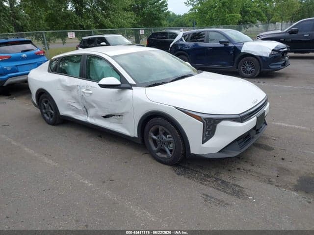 2026 KIA K4 LXS 1