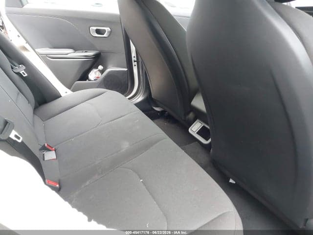 2026 KIA K4 LXS 8