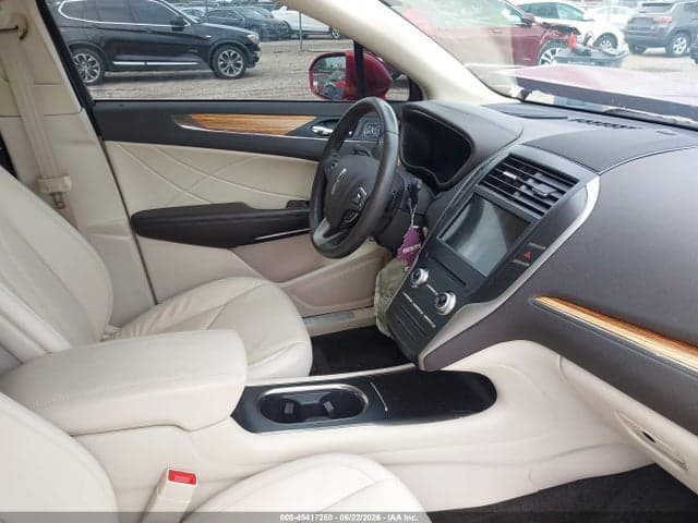 2016 LINCOLN MKC SELECT 5