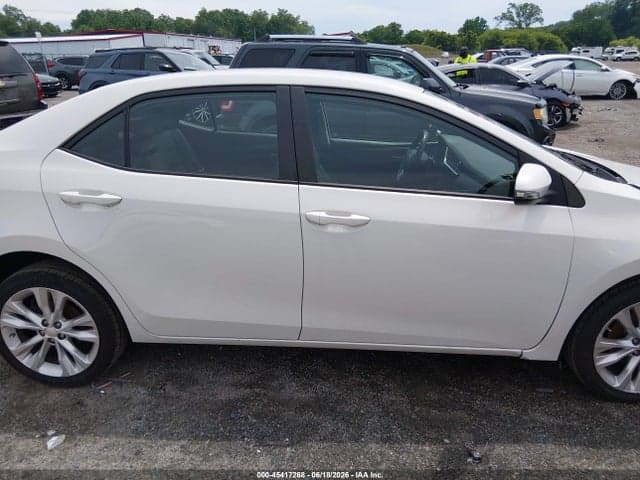 2018 TOYOTA COROLLA SE 13