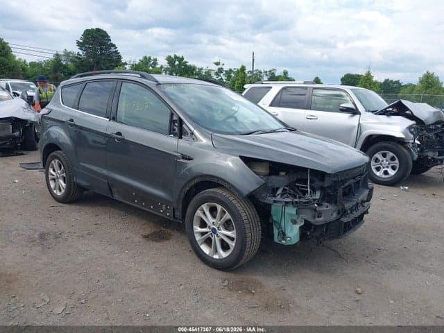 2017 FORD ESCAPE SE - 1