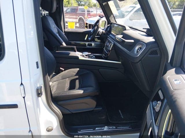 2024 MERCEDES-BENZ AMG G 63 4MATIC 5
