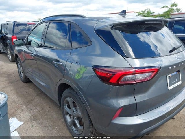 2024 FORD ESCAPE ST-LINE 3