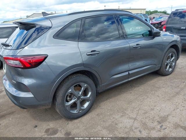 2024 FORD ESCAPE ST-LINE 4