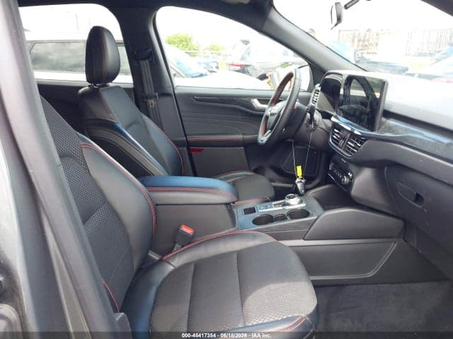 2024 FORD ESCAPE ST-LINE 5