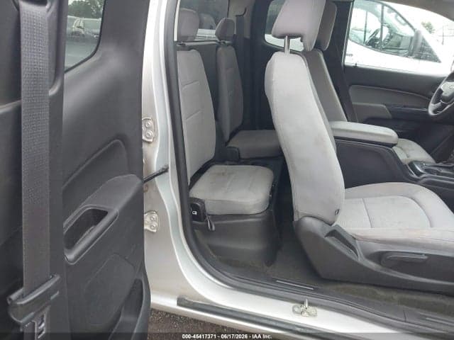 2017 CHEVROLET COLORADO 4WD WT 8