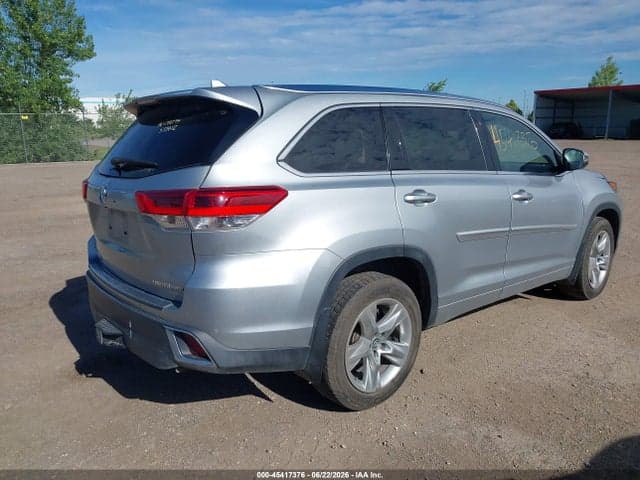 2017 TOYOTA HIGHLANDER LIMITED 4
