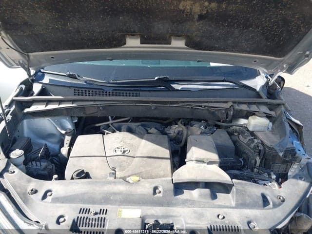 2017 TOYOTA HIGHLANDER LIMITED 10