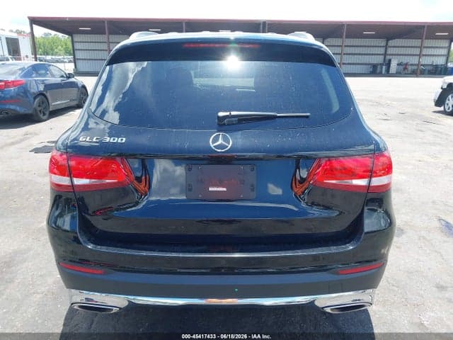 2017 MERCEDES-BENZ GLC 300 16