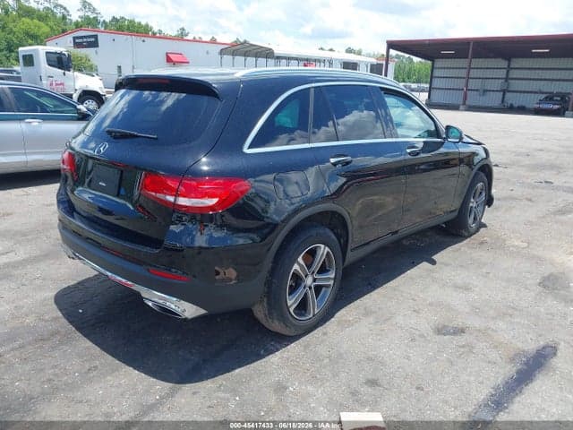 2017 MERCEDES-BENZ GLC 300 4