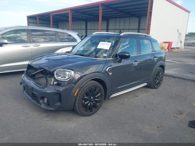 2021 MINI COUNTRYMAN COOPER 2