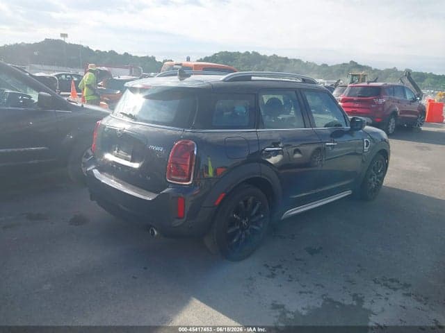 2021 MINI COUNTRYMAN COOPER 4