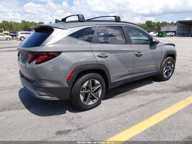 2026 HYUNDAI TUCSON SEL 4