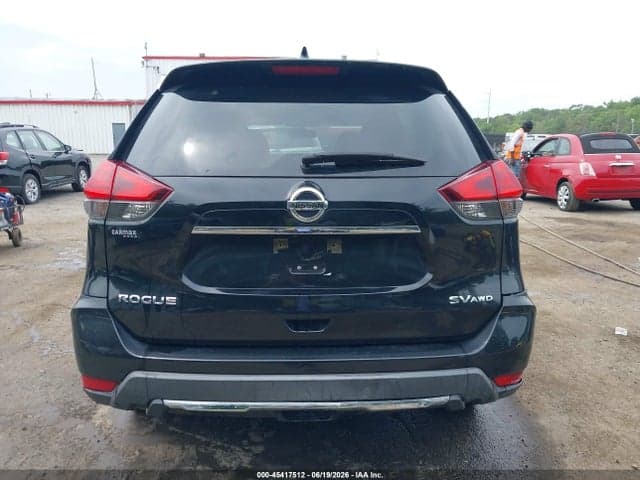 2017 NISSAN ROGUE SV 16