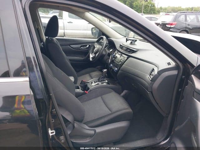 2017 NISSAN ROGUE SV 5