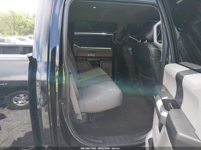 2017 FORD F-150 XLT 8