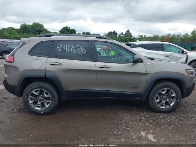 2019 JEEP CHEROKEE TRAILHAWK 4X4 13