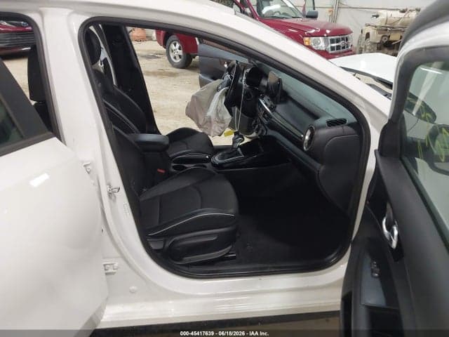 2021 KIA FORTE GT-LINE 5