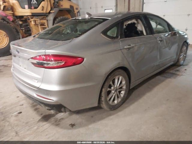 2020 FORD FUSION SE 4